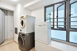 Waterfront Waves (D16), Condominium #629369601
